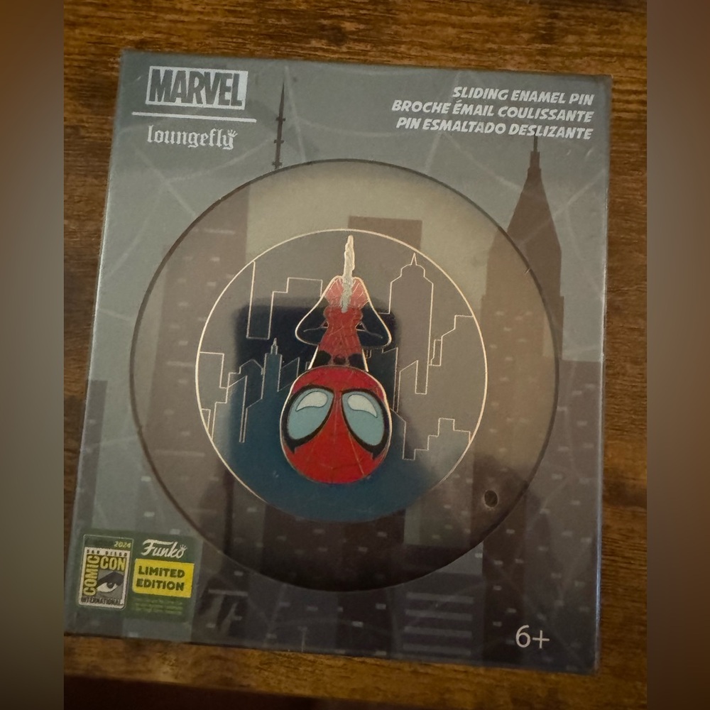 Loungefly Marvel Limited Edition Spider-Man Collectible Pin 1 of 600 NWT